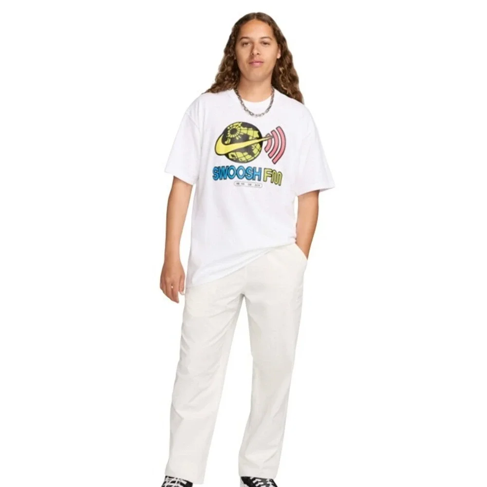 Nike Sportswear Men's Max90 Loose Fit T-Shirt White FZ5404-100,‎ Small